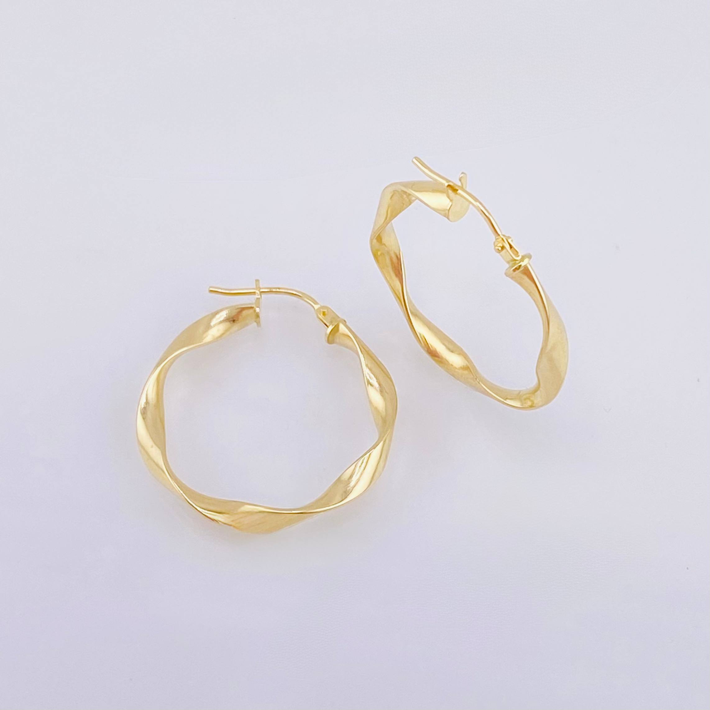 Candongas Nico 1.9gr / 1 in / Oro Amarillo 18K