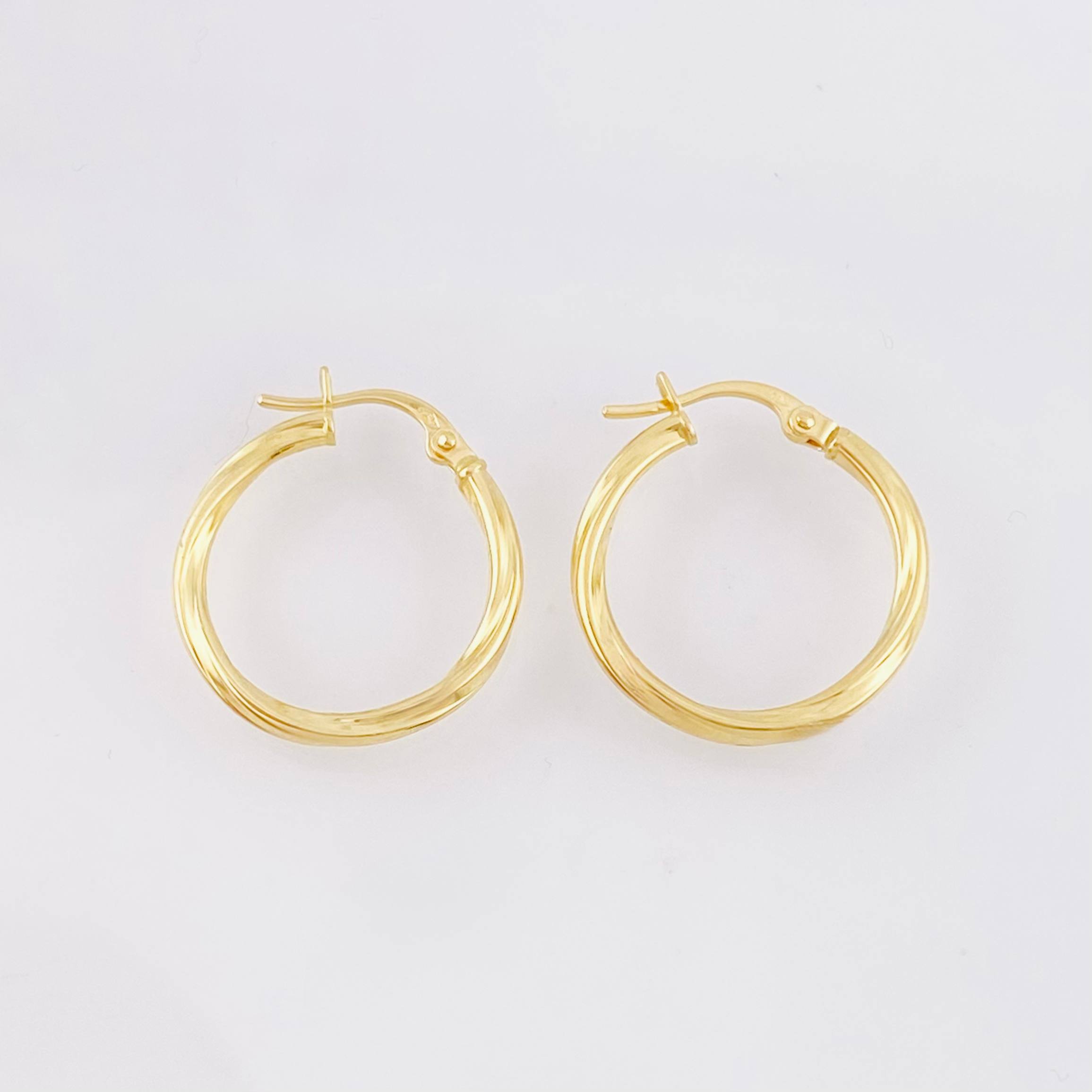 Candongas Mary 1.55gr / 1 in / Oro Amarillo 18K