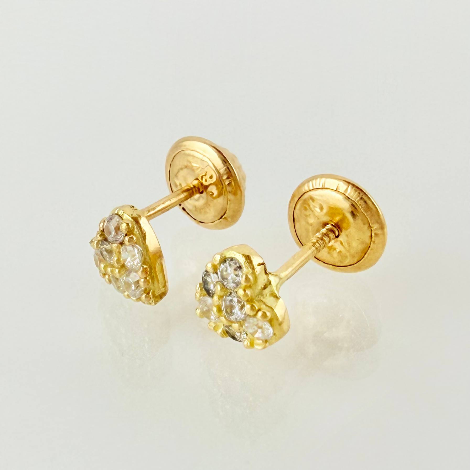 Dense Heart Stud Earrings 0.95gr / 4.9mm 18K Yellow Gold