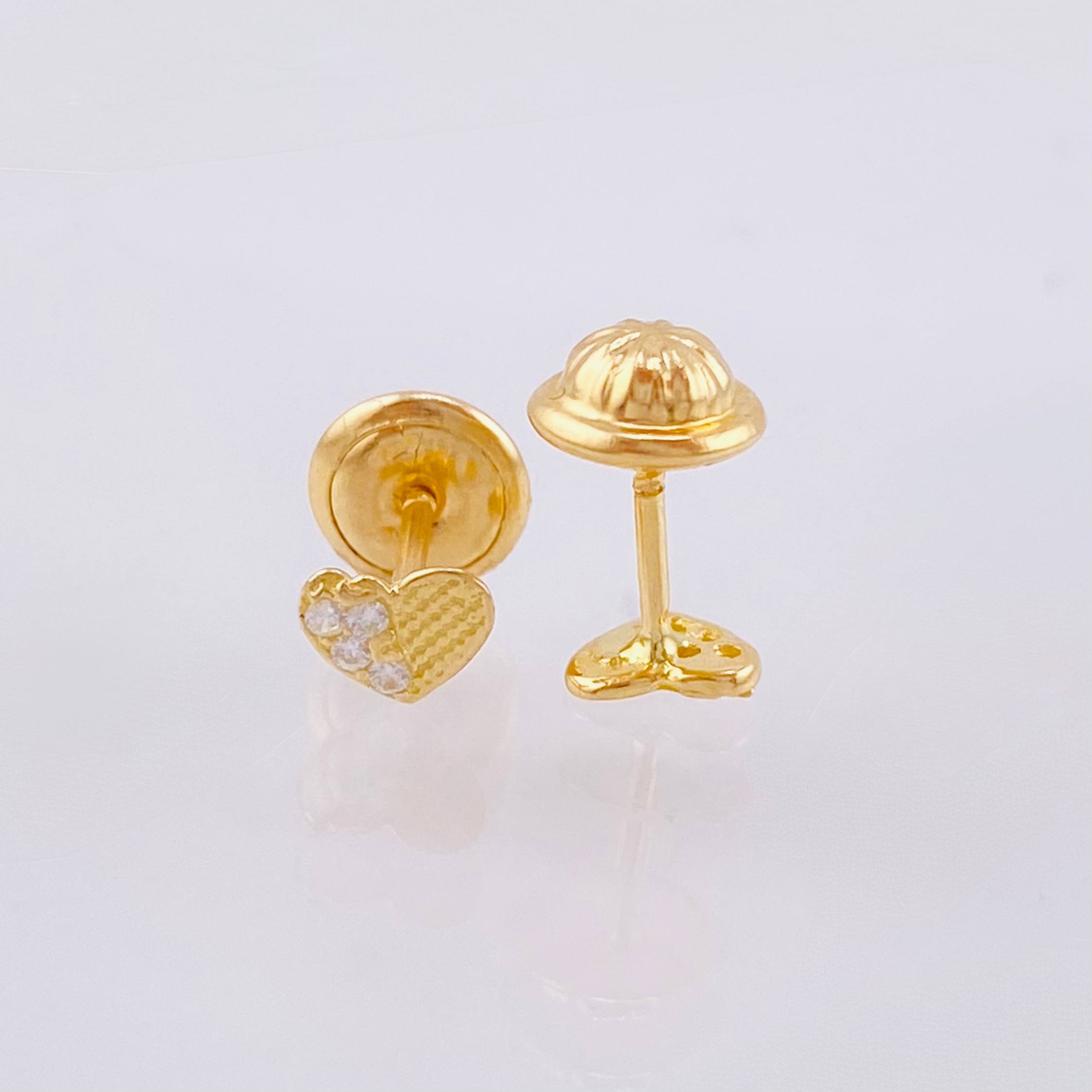 Heart Stud Earrings Half Sparkle 0.6gr / 4mm Yellow Gold 18K