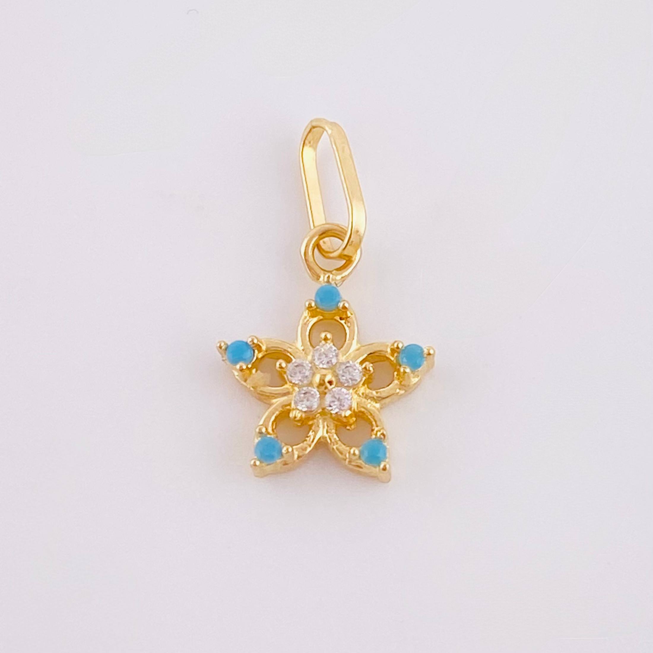 Dije Flor Geranio 0.5gr / 1/2 in / Oro Amarillo 18K *