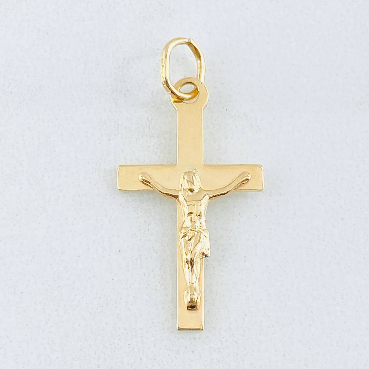 Dije Cruz Cristo 1gr / 1 in / Oro Amarillo 18K *