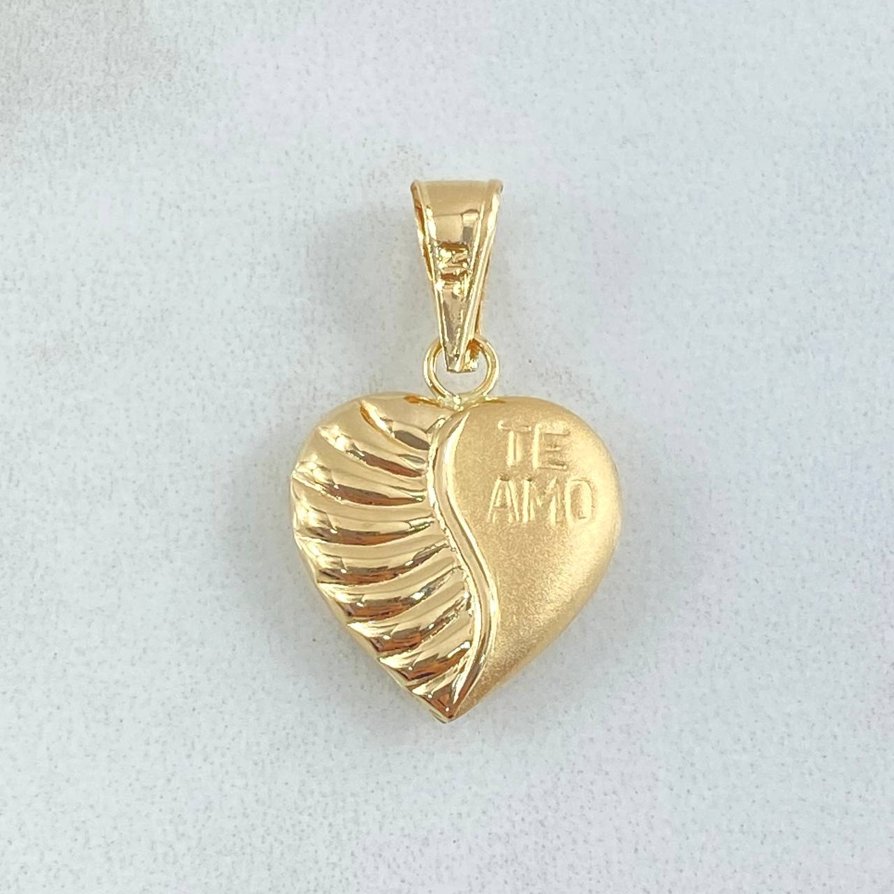Pendant Heart I Love You 1.1gr / 2.5cm / 18K Gold ©
