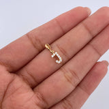 Dije Letra J 0.55gr / 1.5cm / Circones Blancos Oro Amarillo 18K &