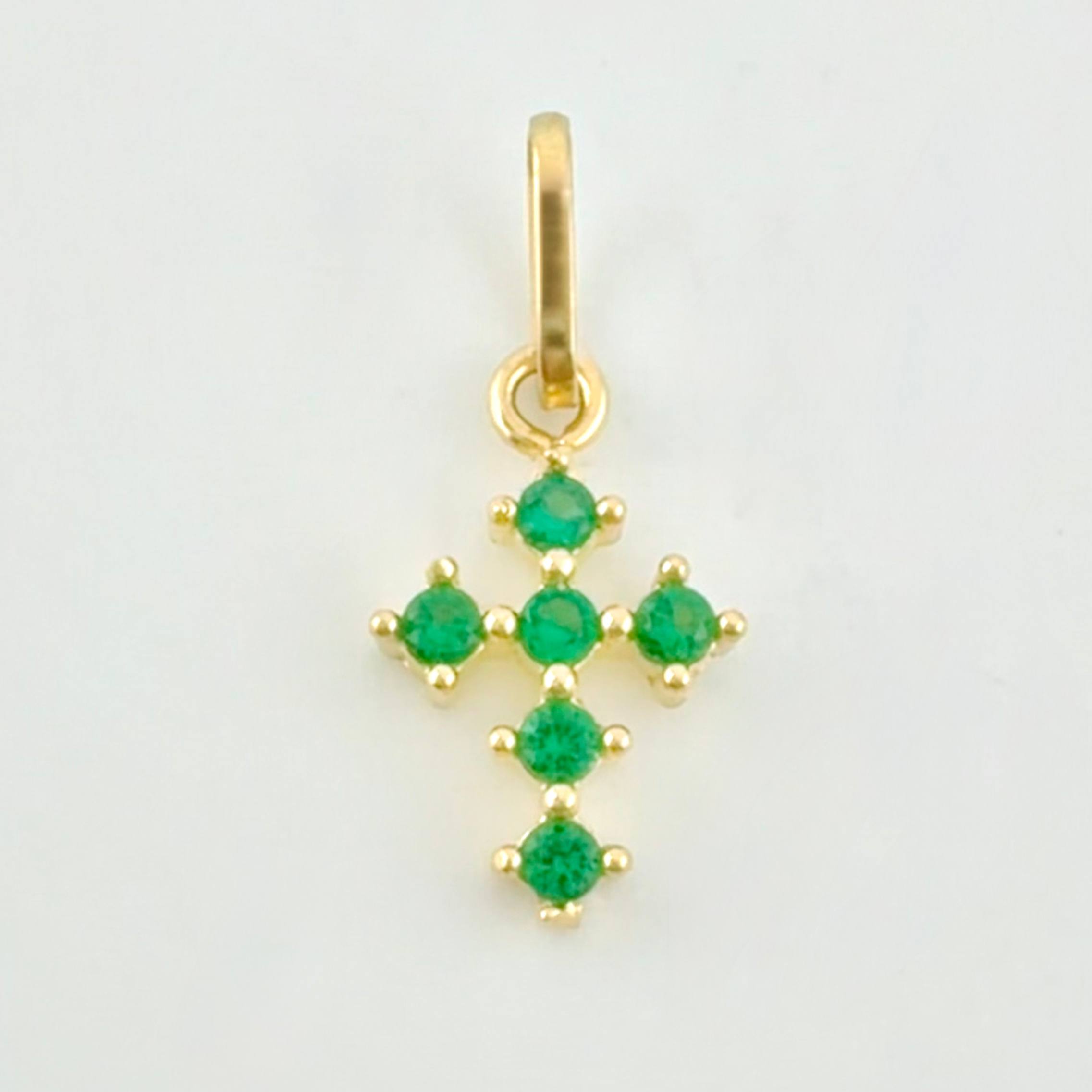 Dije Cruz Tupida 0.4gr / 1/2 in / Oro Amarillo 18K