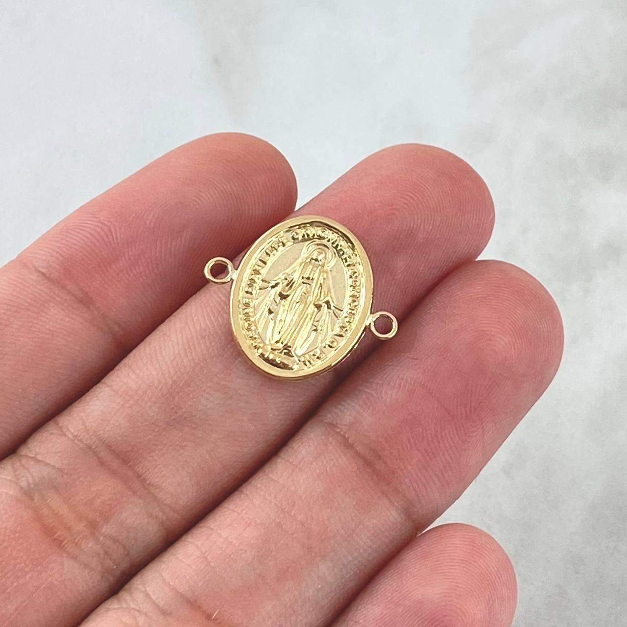 Charm Virgen Milagrosa 1gr / 1.7cm / Oval Troquelado 18K Yellow Gold