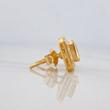 Topos Halo Cuadrado Esmeraldas 1qts Diamantes 24pts 5.95g / in / 9.8mm Oro Amarillo 18K
