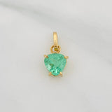 Dije Corazón Imperial Esmeralda 94pts 0.75g / 1/2 in Oro Amarillo 18K