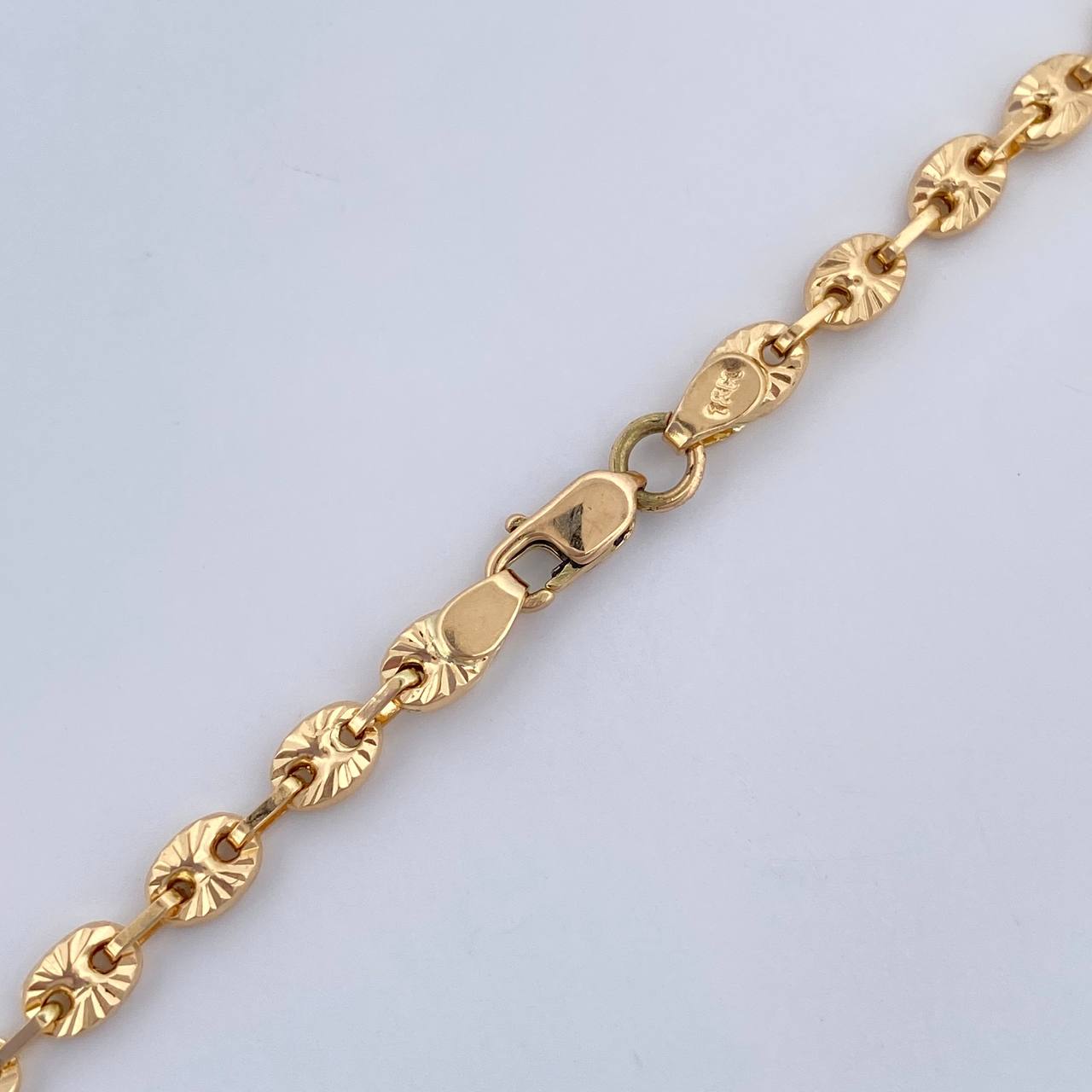 GC Chain 7.15gr / 16.3in / 18K Gold &