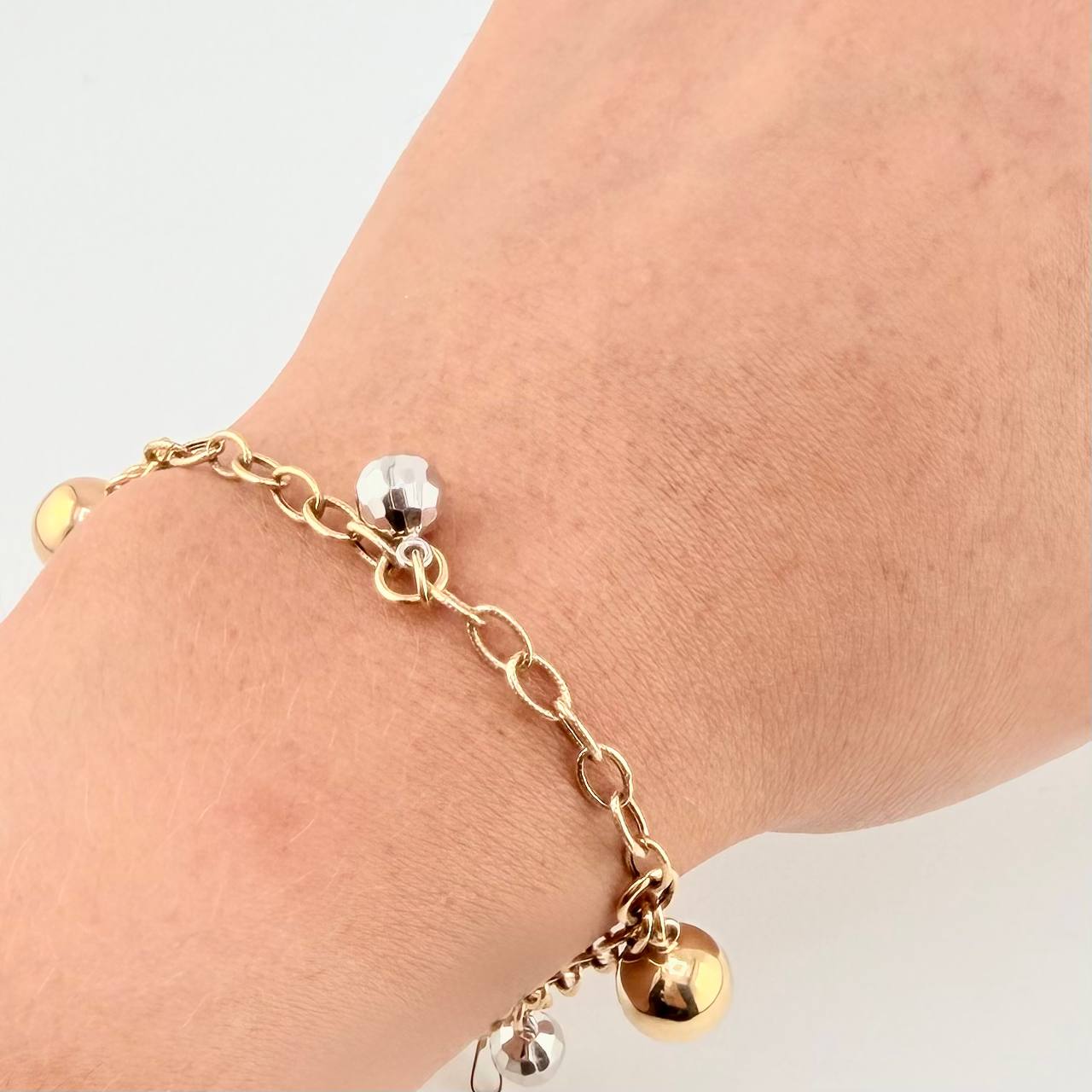 Classic Link Bracelet Beads Pendants 5.55gr / 7.5in / 4mm Diamond Cut Polished Three Golds +4 18K ©