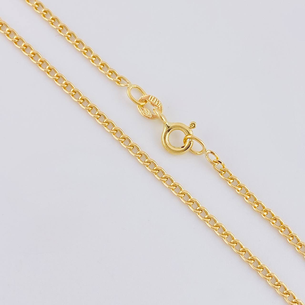 Cadena Cubana 1.65 g / 23 1/2 in / 1.5 mm Oro Amarillo 18K