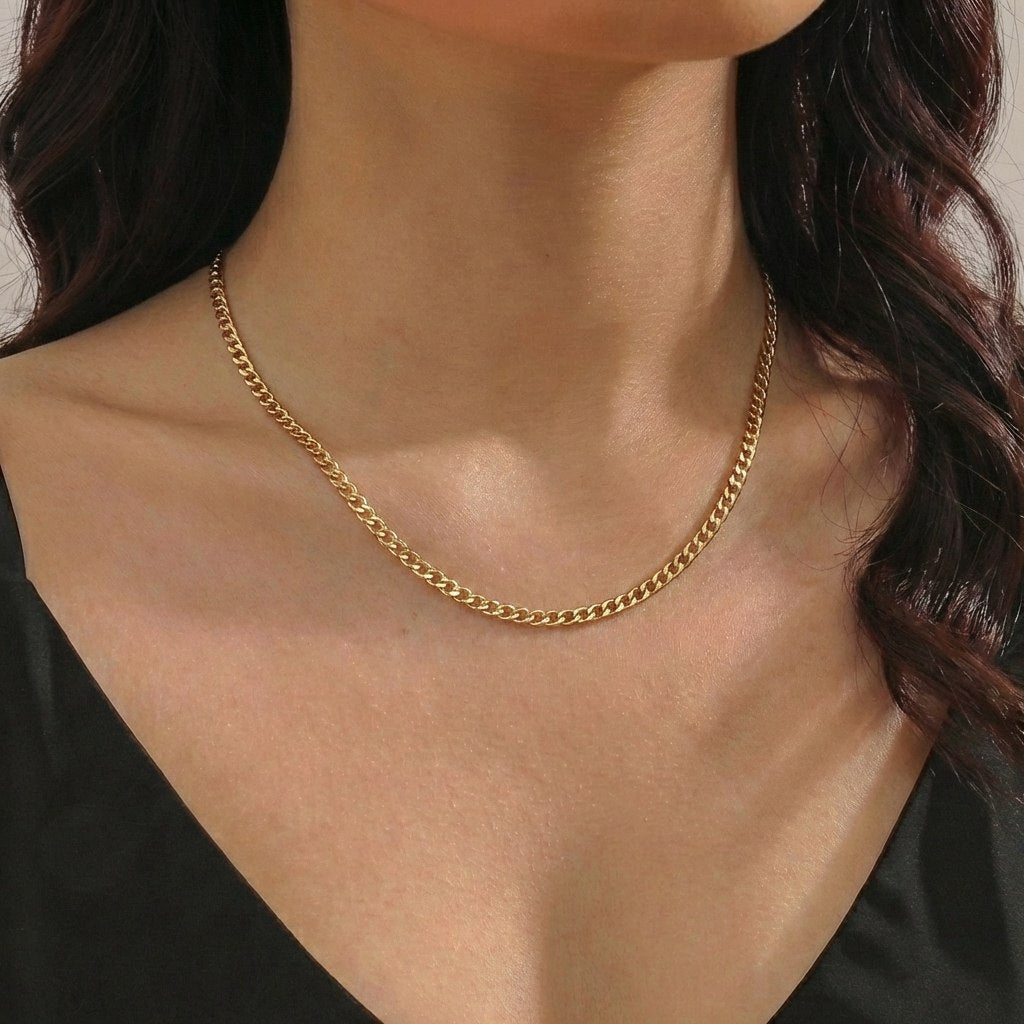 Cuban Links 2.2 g / 16 1/4 in / 2.5 mm Yellow Gold 18K