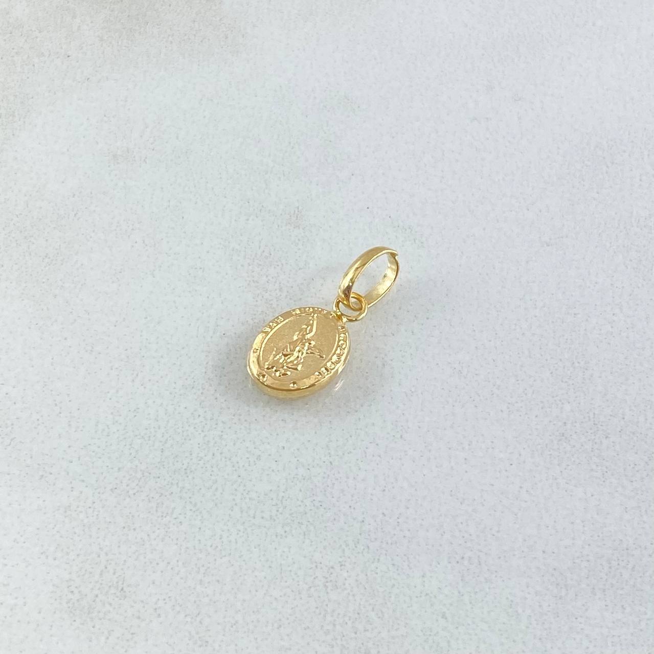 Pendant San Miguel Arcangel 0.35gr / 1.5cm / Smooth Yellow Gold 18K Charger *