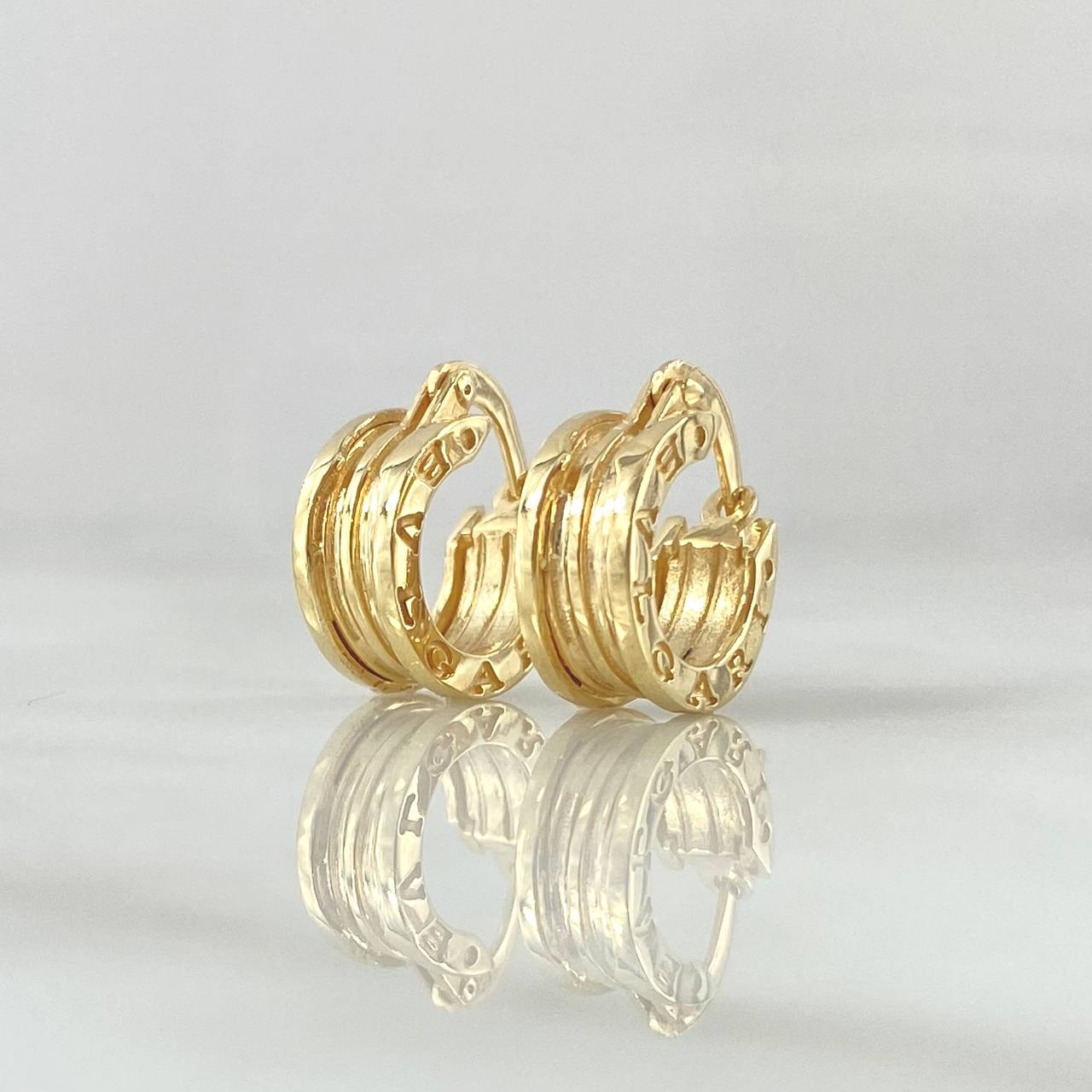 Hoop Earrings BV 4.45gr / 1.5cm / Yellow Gold 18K *