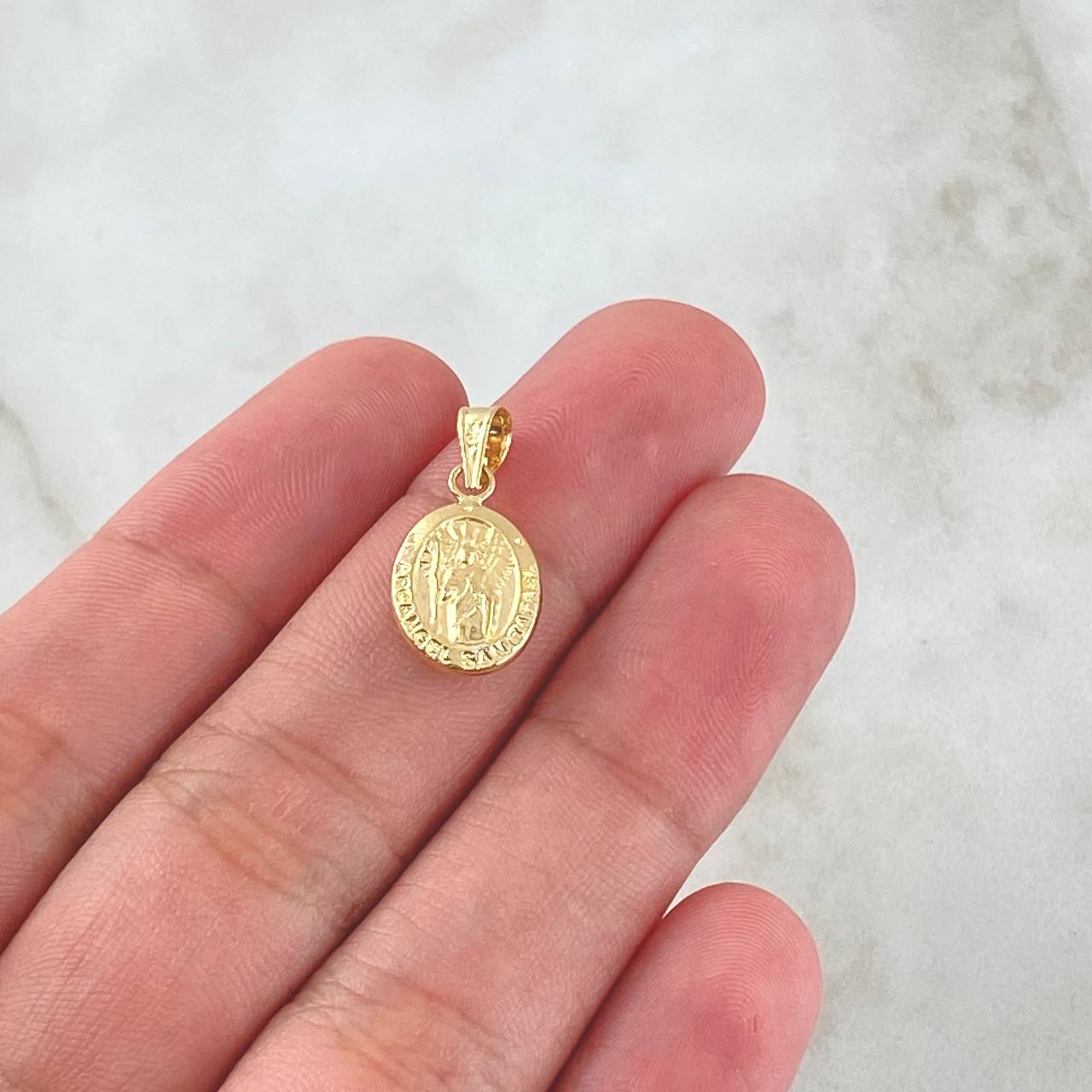 Pendant Archangel Saint Raphael 0.6gr / 2cm / Yellow Gold 18K