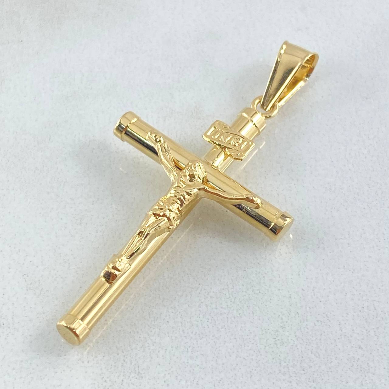 Dije Cruz Cristo 1.7gr / 1 3/4 in / Oro Amarillo 18K