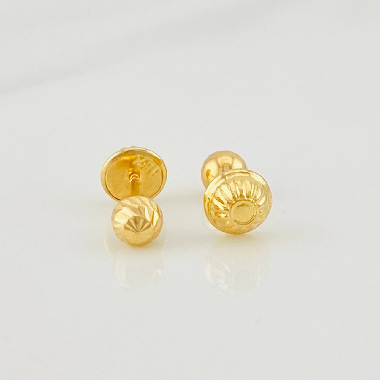 Topos Bola Diamantada 0.5g / in / 4mm Oro Amarillo 18K