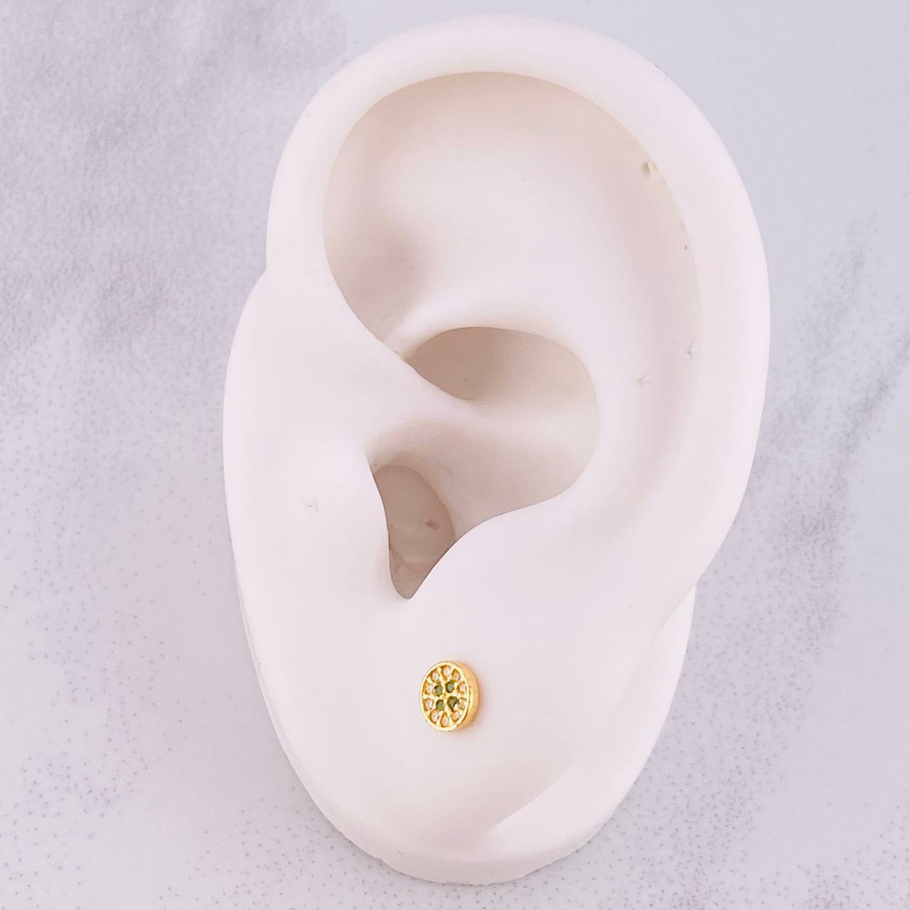 Topos Centro Destello 0.7g / in / 4.8mm Oro Amarillo 18K