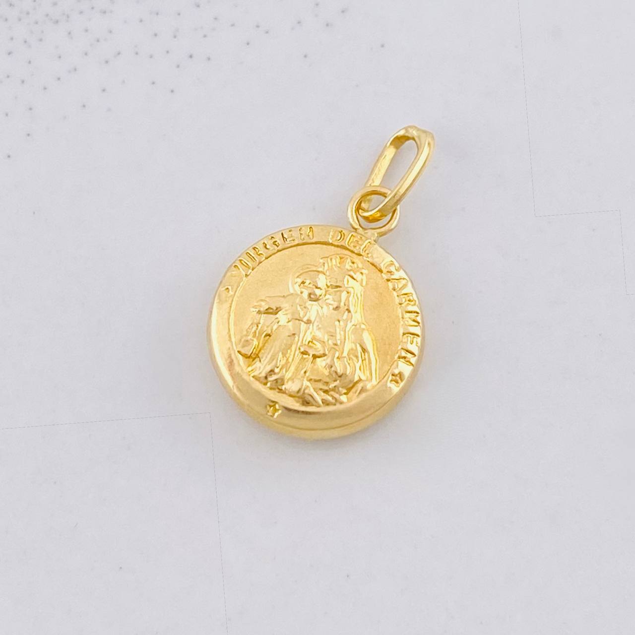 Dije Virgen del Carmen 0.6g / 3/4 in Oro Amarillo 18K