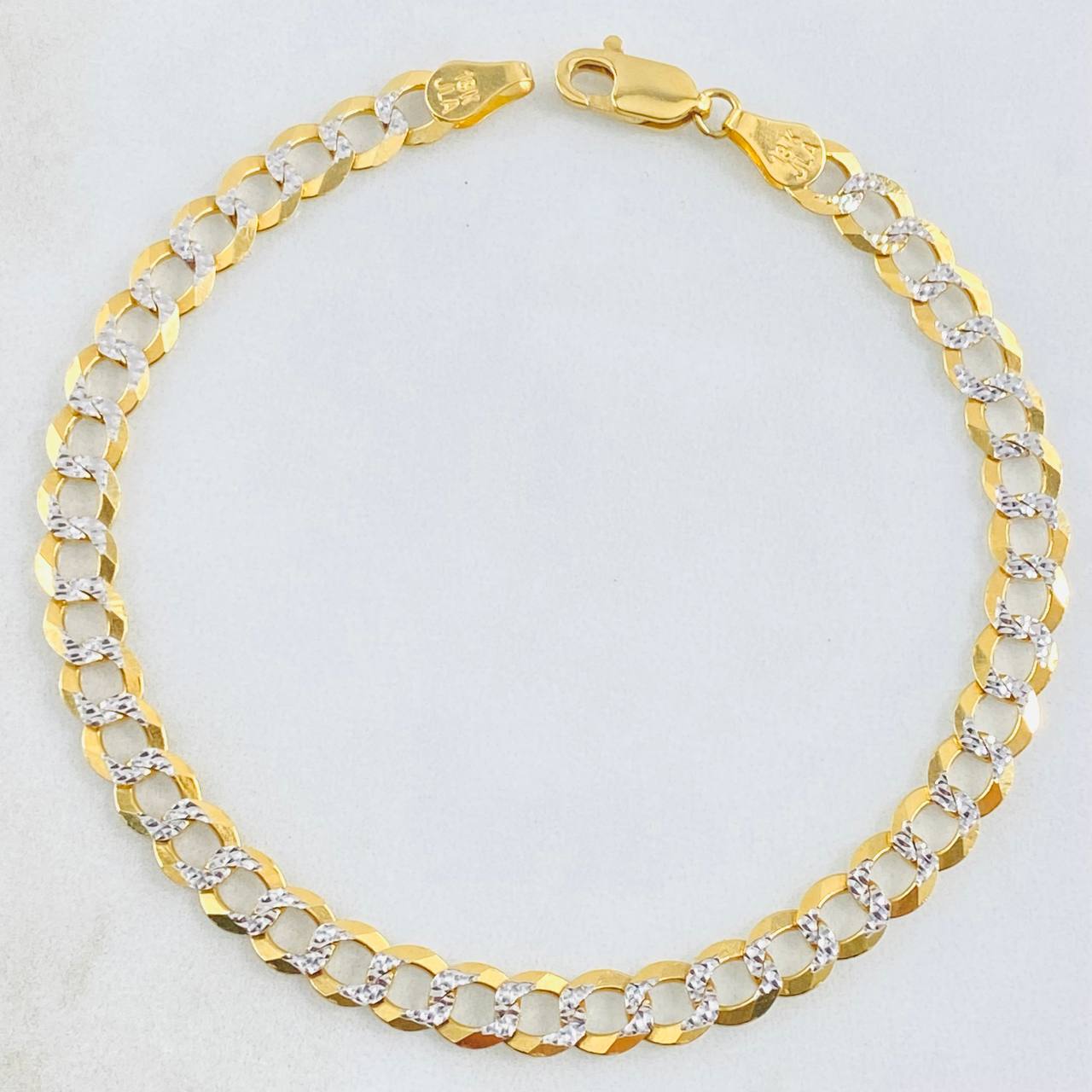 Cuban Links Bracelet 8gr / 8 1/4 in / 5.7mm Two Yellow White Gold +3 18K