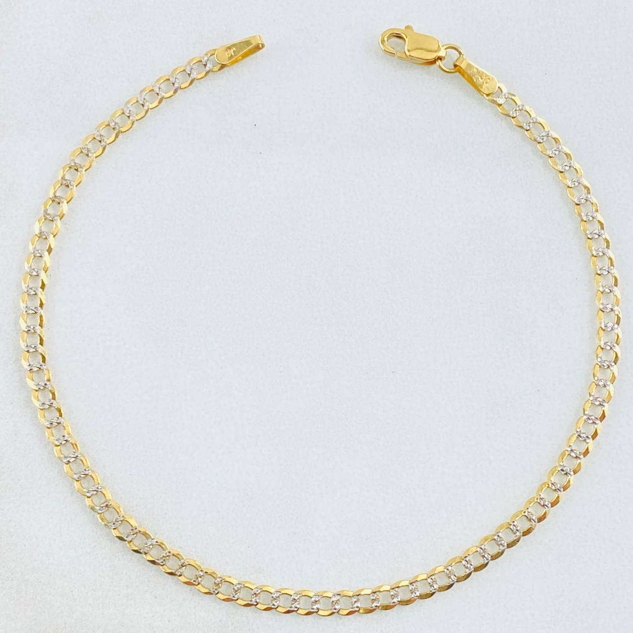 Pulso Cubano 2.4gr / 8 in / 2.6mm Dos Oros Amarillo Blanco +3 18K *