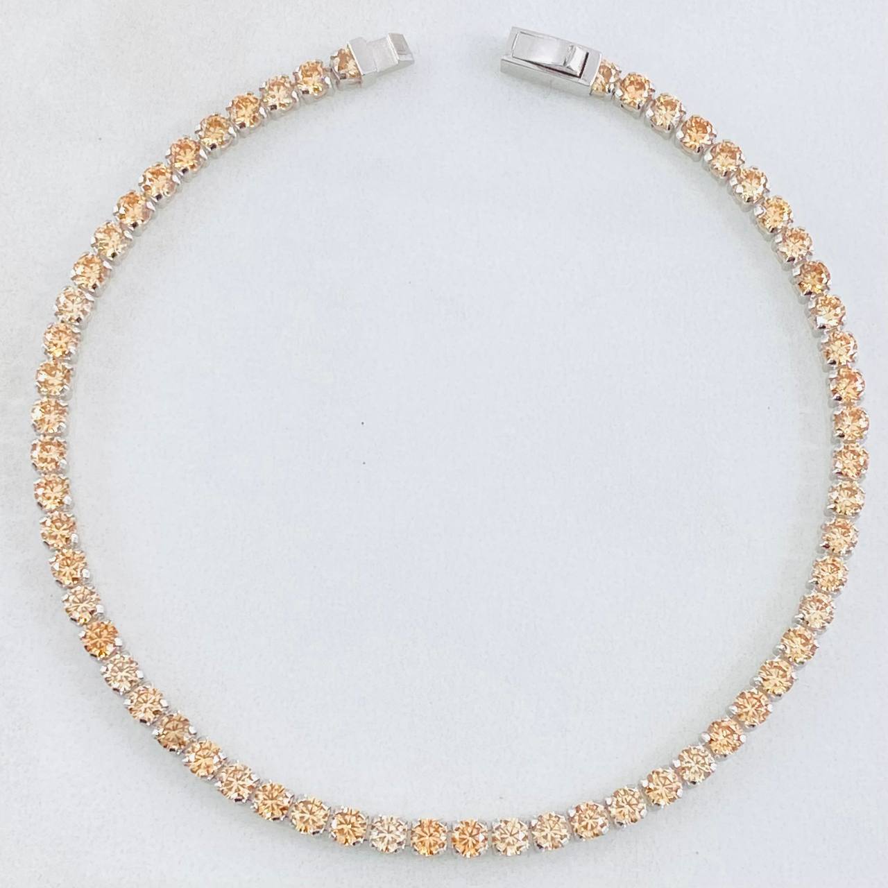 Pulso Tennis 5.7gr / 7 1/2 in / 2.8mm Oro Blanco +4 18K