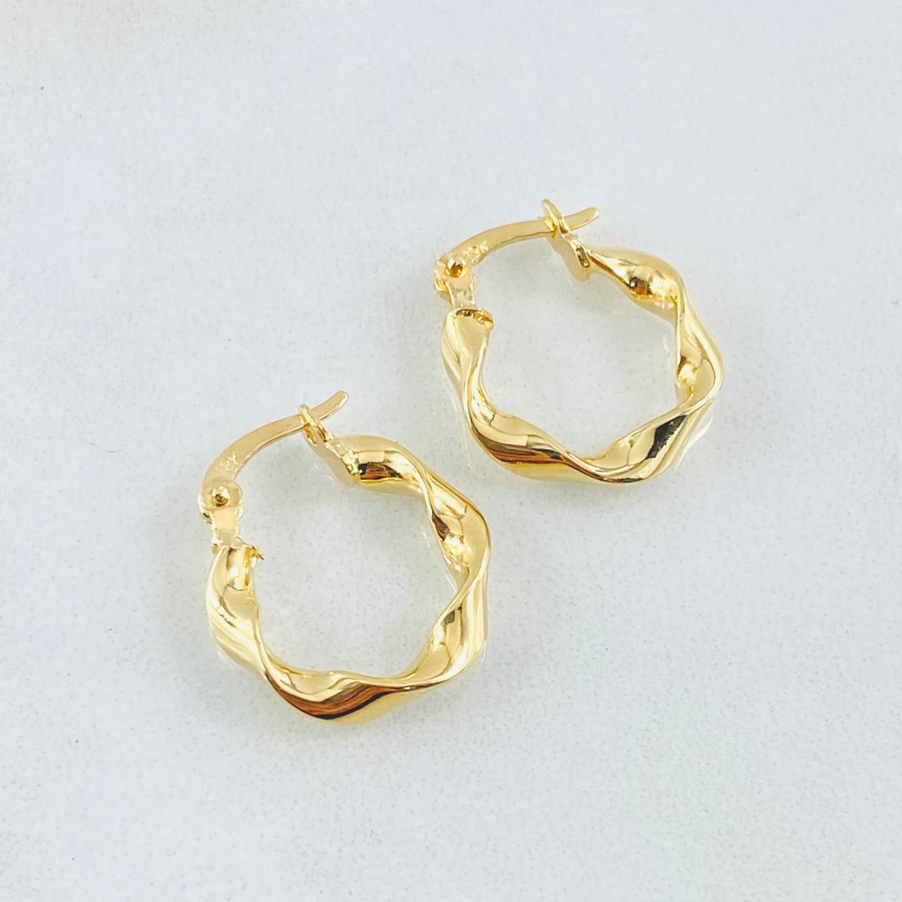 Candongas Bella 1.15gr / 3/4 in / Oro Amarillo 18K *