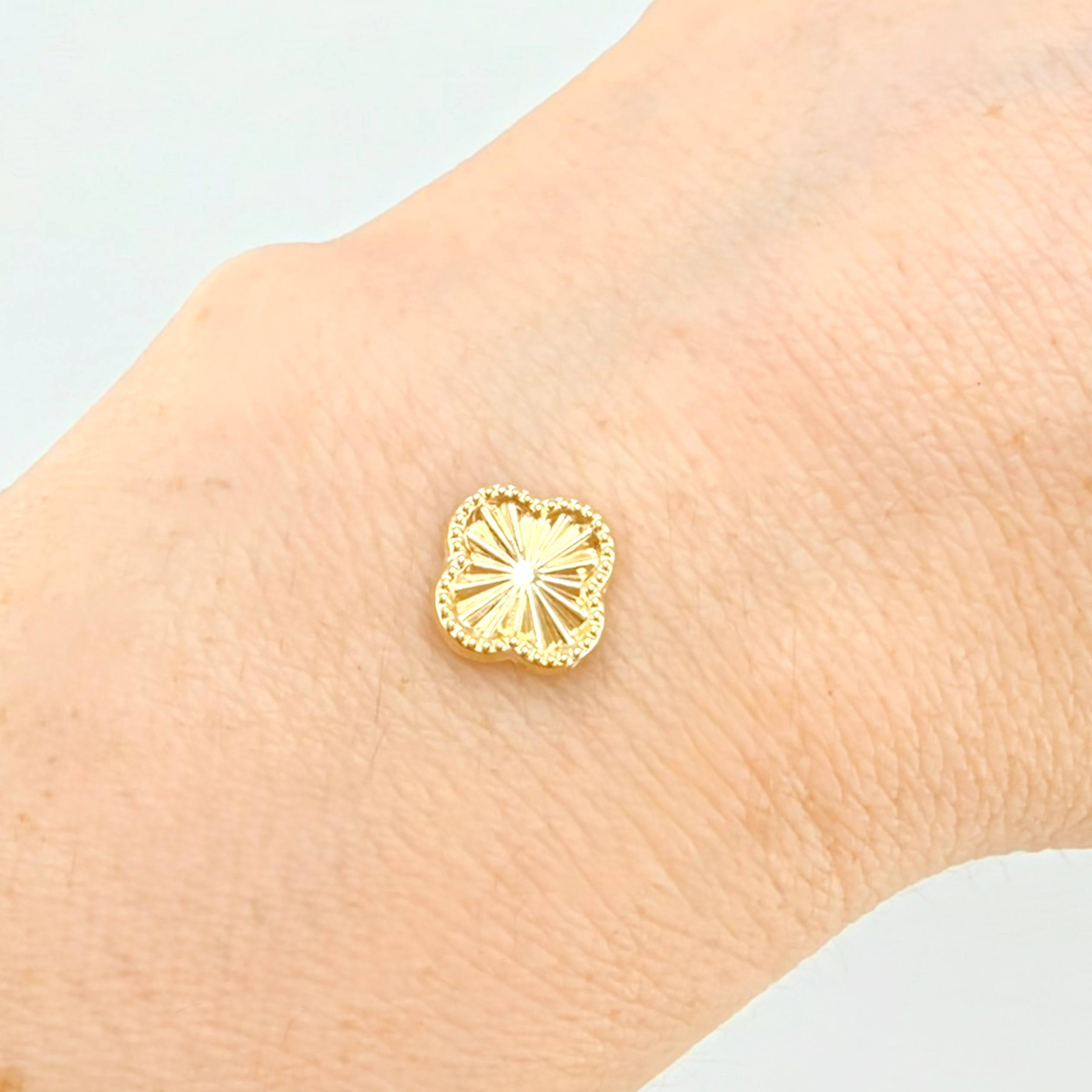 Herraje Tambor Trebol Dorado 0.45gr / 1/2 in / Oro Amarillo 18K ©