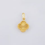 Dije Trebol Dorado 0.6gr / 3/4 in / Oro Amarillo 18K ©