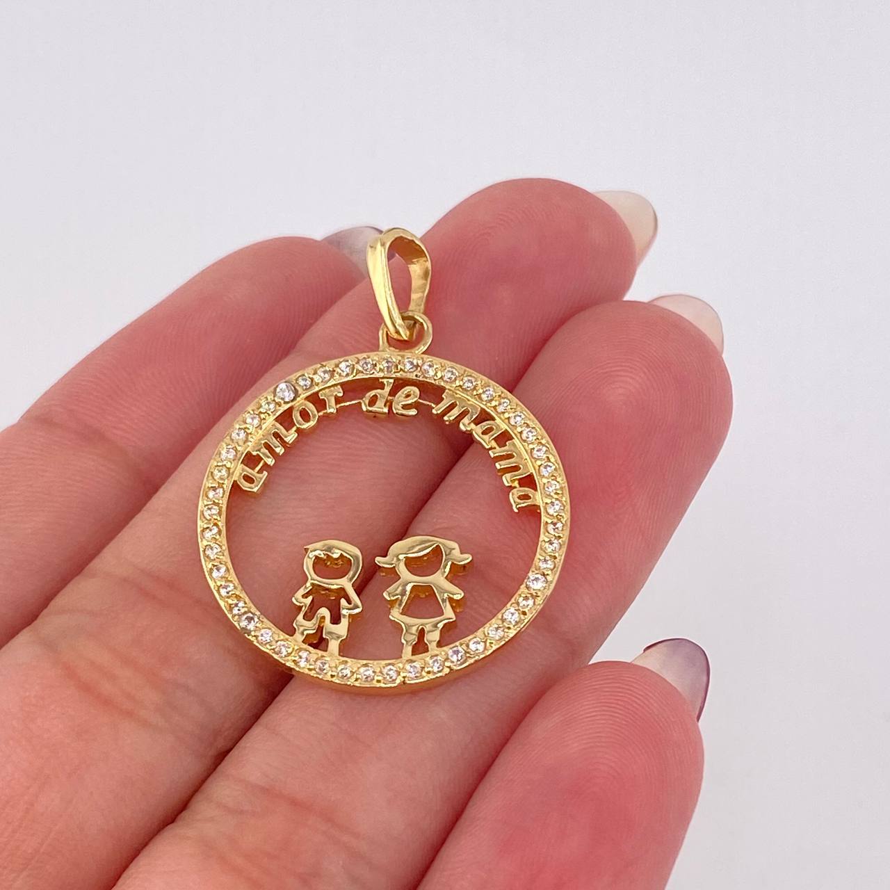 Dije Amor de Mamá 4.05gr / 1 1/4 in / Oro Amarillo 18K