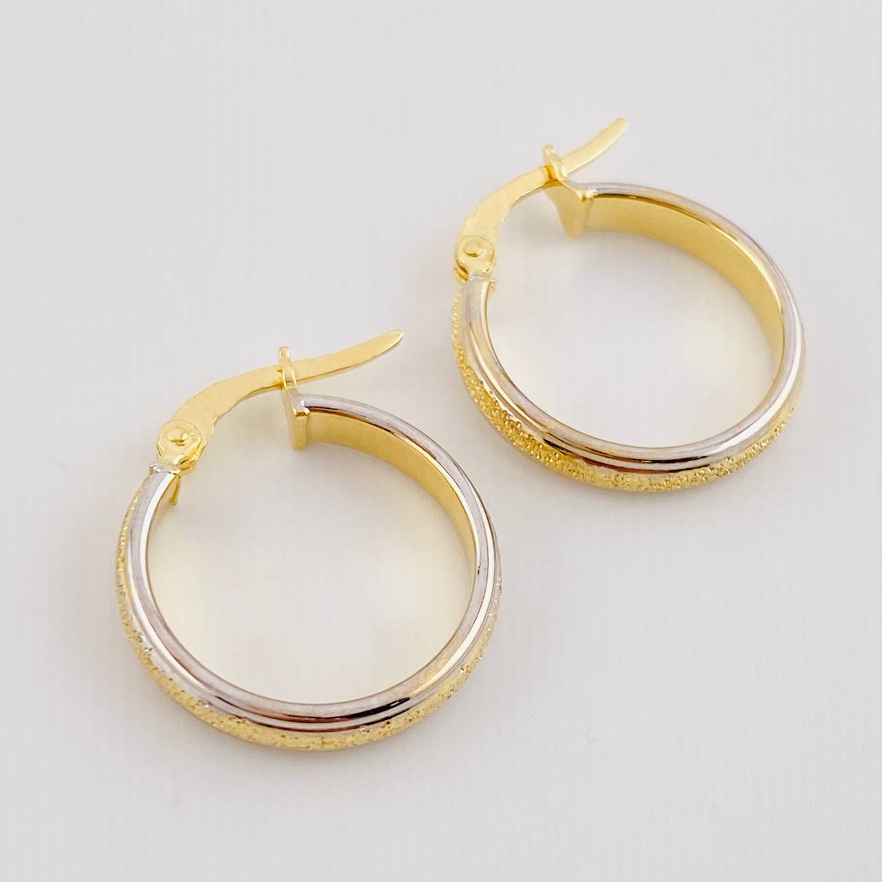 Candongas Adri 3.3gr / 3/4 in / Tres Oros 18K
