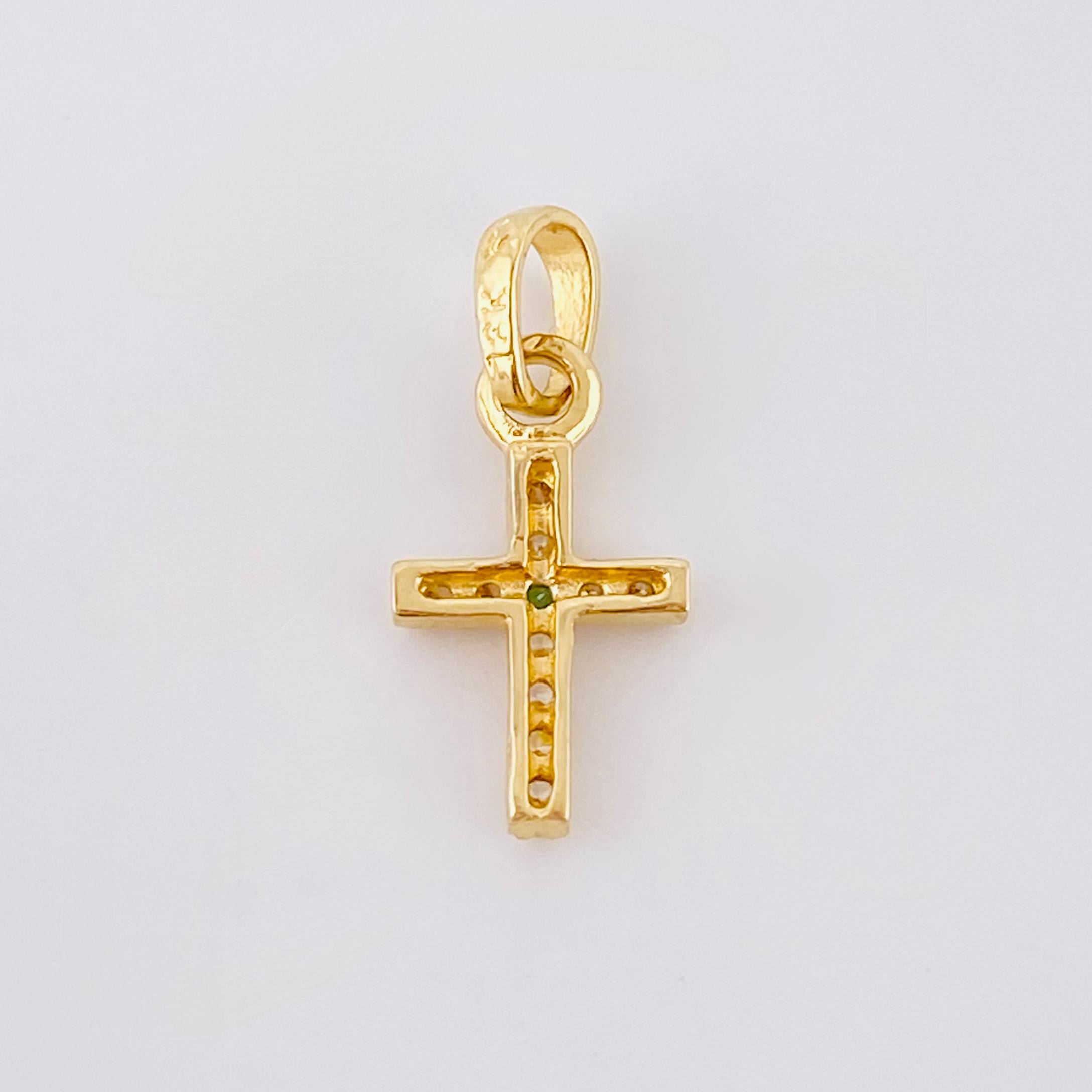 Dije Cruz Tupida 0.5gr / 1/2 in / Oro Amarillo 18K