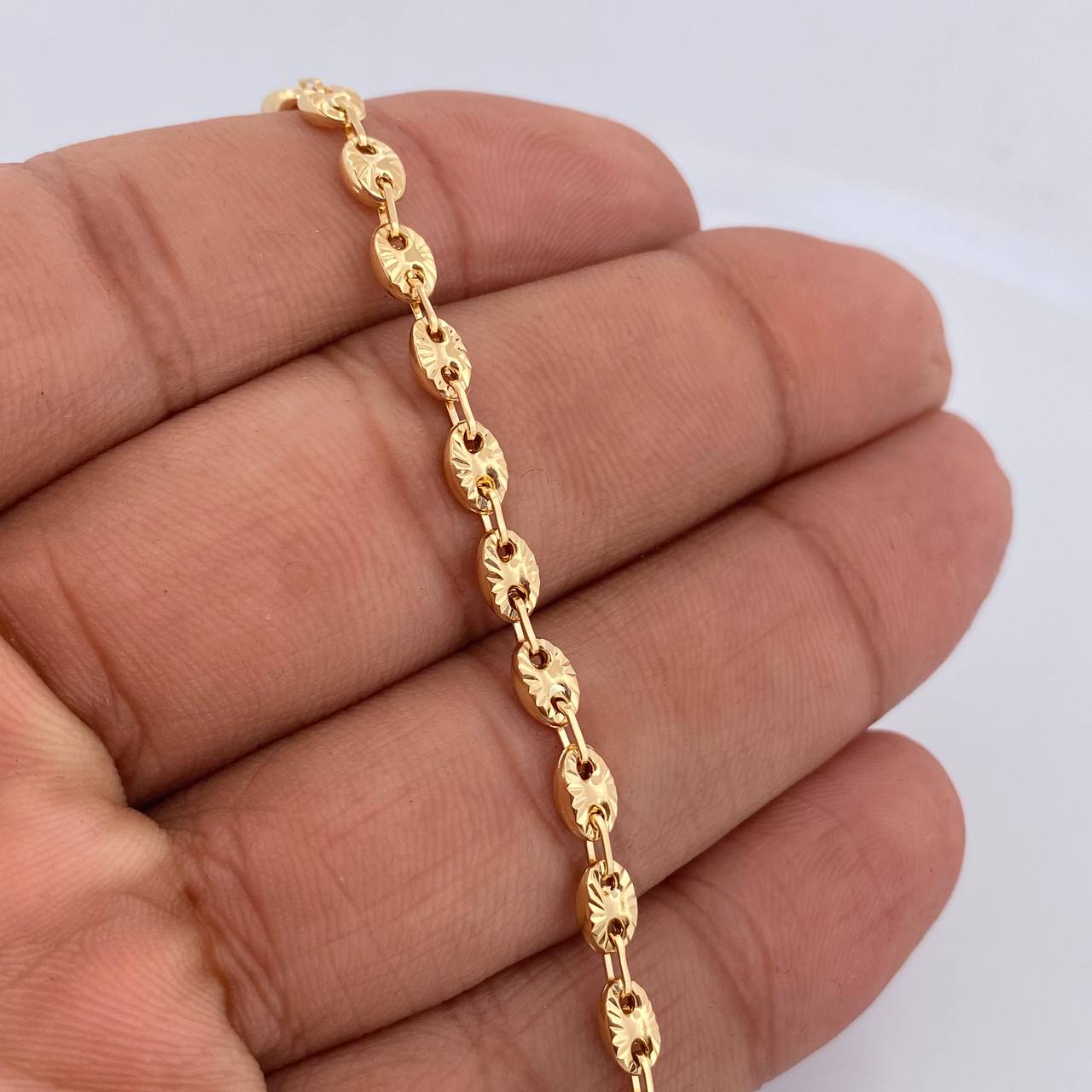 Bracelet GC 3.9gr / 7.1in / 18K Gold &