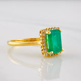Anillo Solitario Cuadrado Esmeralda 1.67qts Diamantes 15pts 3.1g / T6 Oro Amarillo 18K