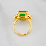 Anillo Cuadrado Imperial Esmeralda 3.7qts Diamantes 12pts 6.15g / T6 1/4 Oro Amarillo 18K