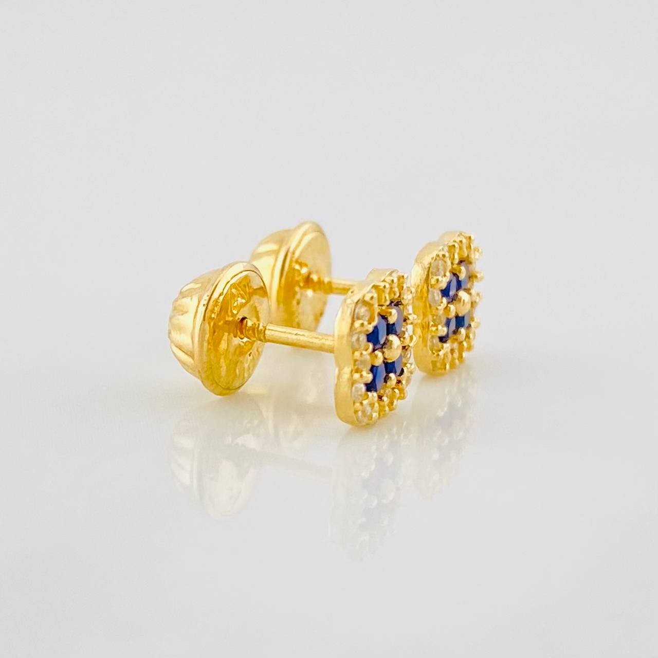 Topos Trebol 0.95g / in / 5.7mm Oro Amarillo 18K