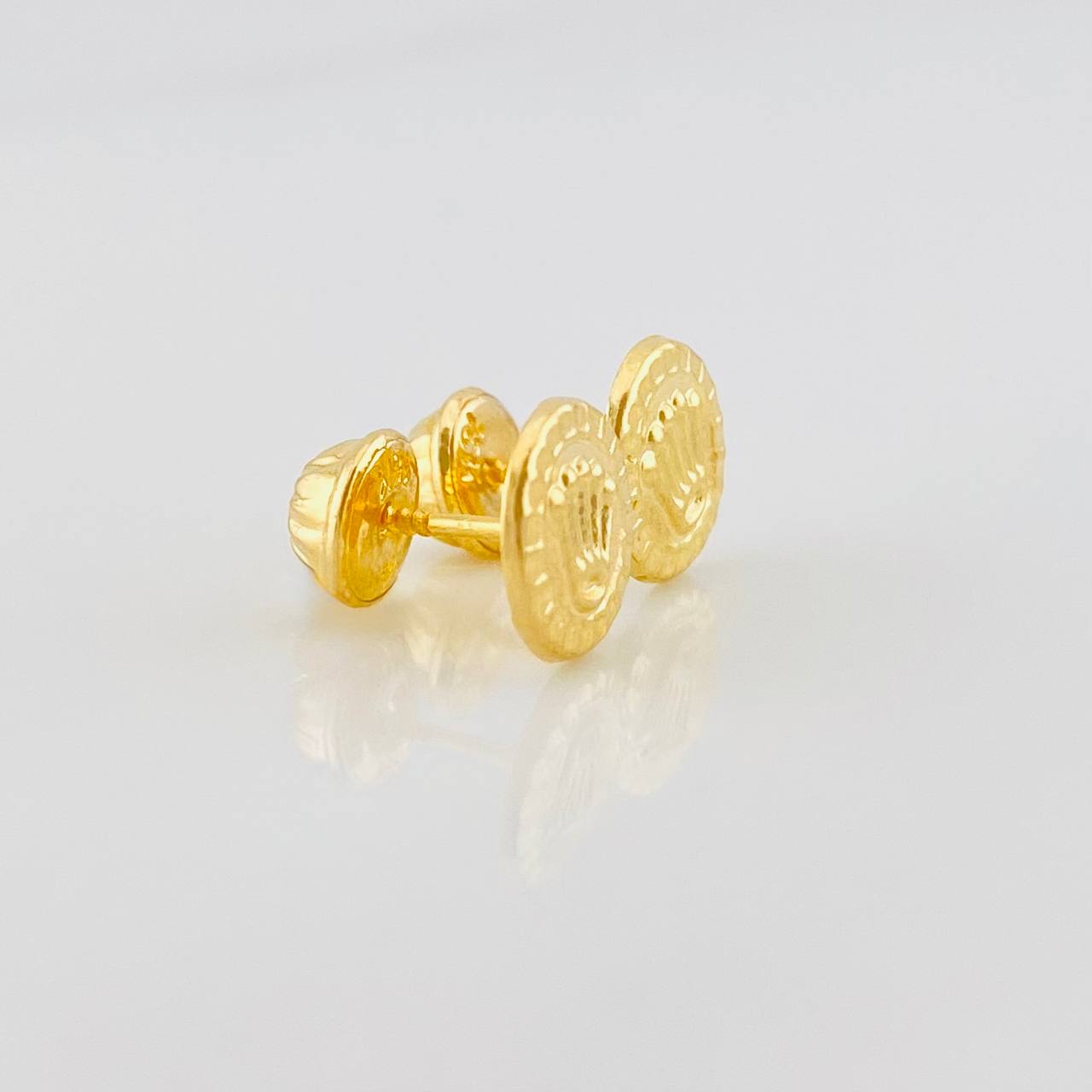 Topos Corona 0.65g / in / 7.7mm Oro Amarillo 18K