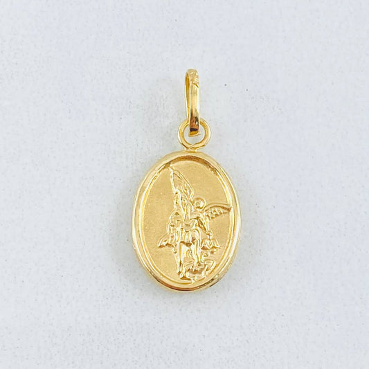 Dije San Miguel Arcangel 0.5gr / 3/4 in / Oro Amarillo 18K ©