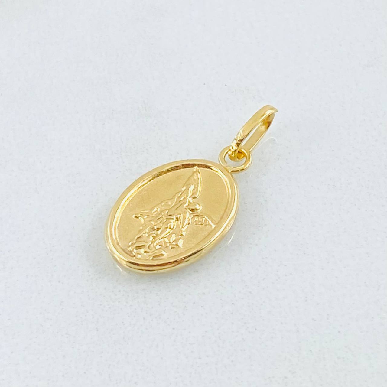 Dije San Miguel Arcangel 0.5gr / 3/4 in / Oro Amarillo 18K ©