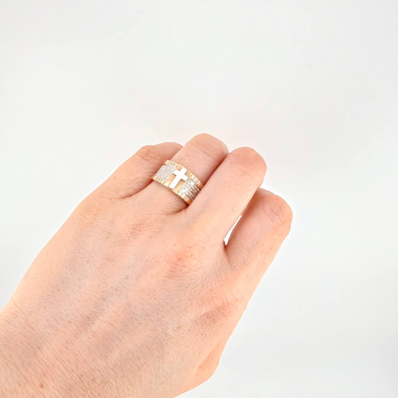 Anillo Oración Especial 8.45g / T8 1/4 Tres Oros 18K