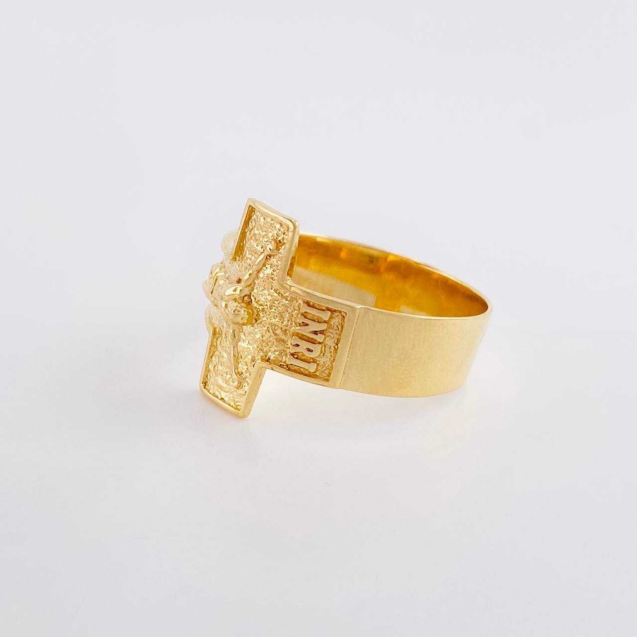 Anillo Cruz Cristo 2.5g / T6 1/2 Oro Amarillo 18K