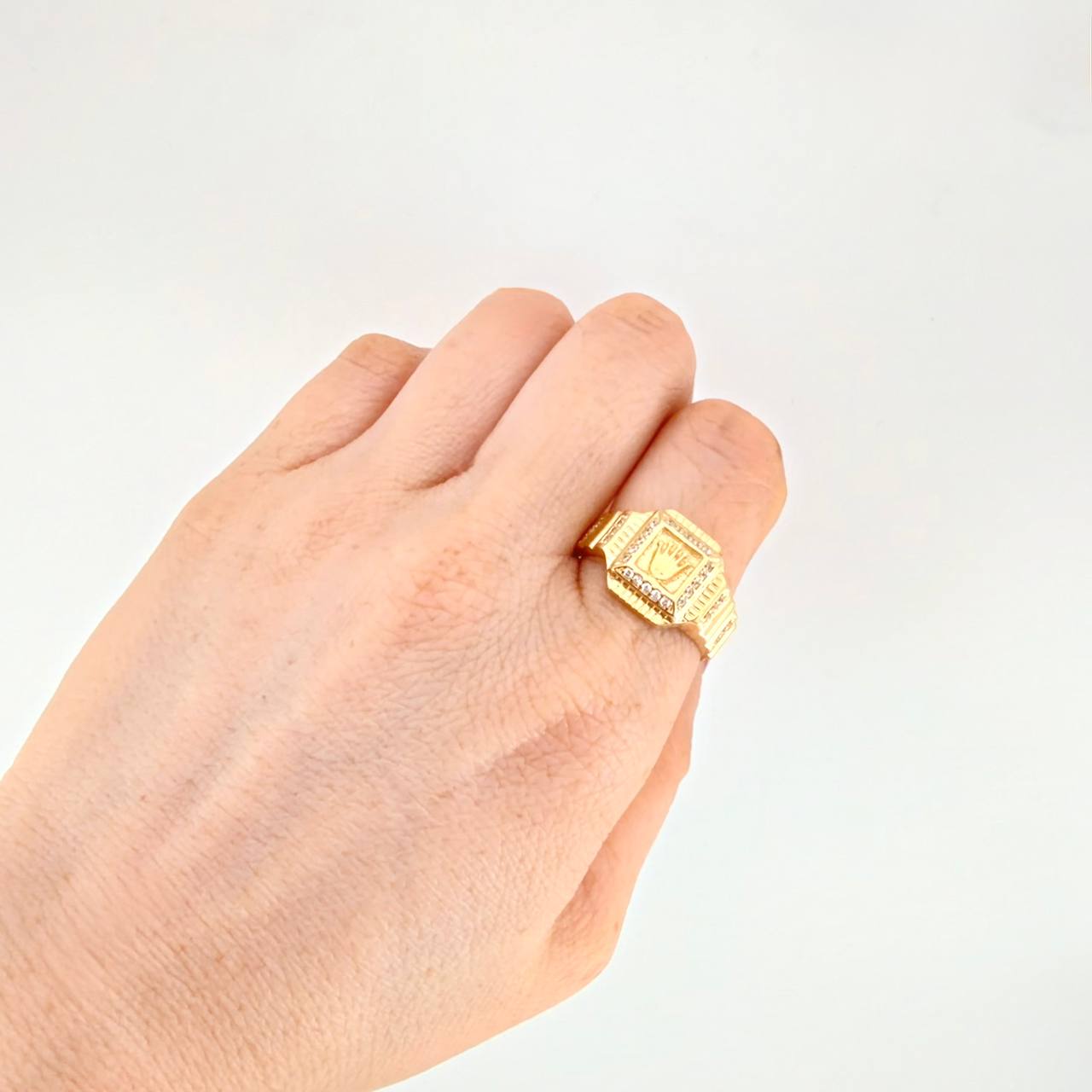 Anillo Corona Egipcia 6.9g / T10 3/4 Oro Amarillo 18K
