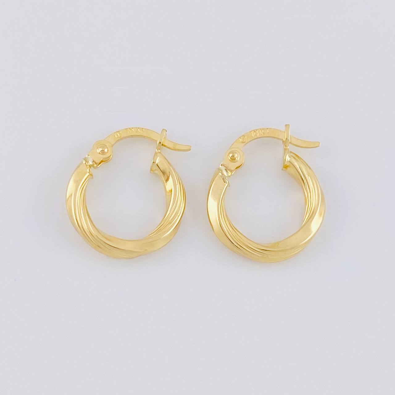 Hoop Earrings Emmi 1.15g / 1/2 in Yellow Gold 18K