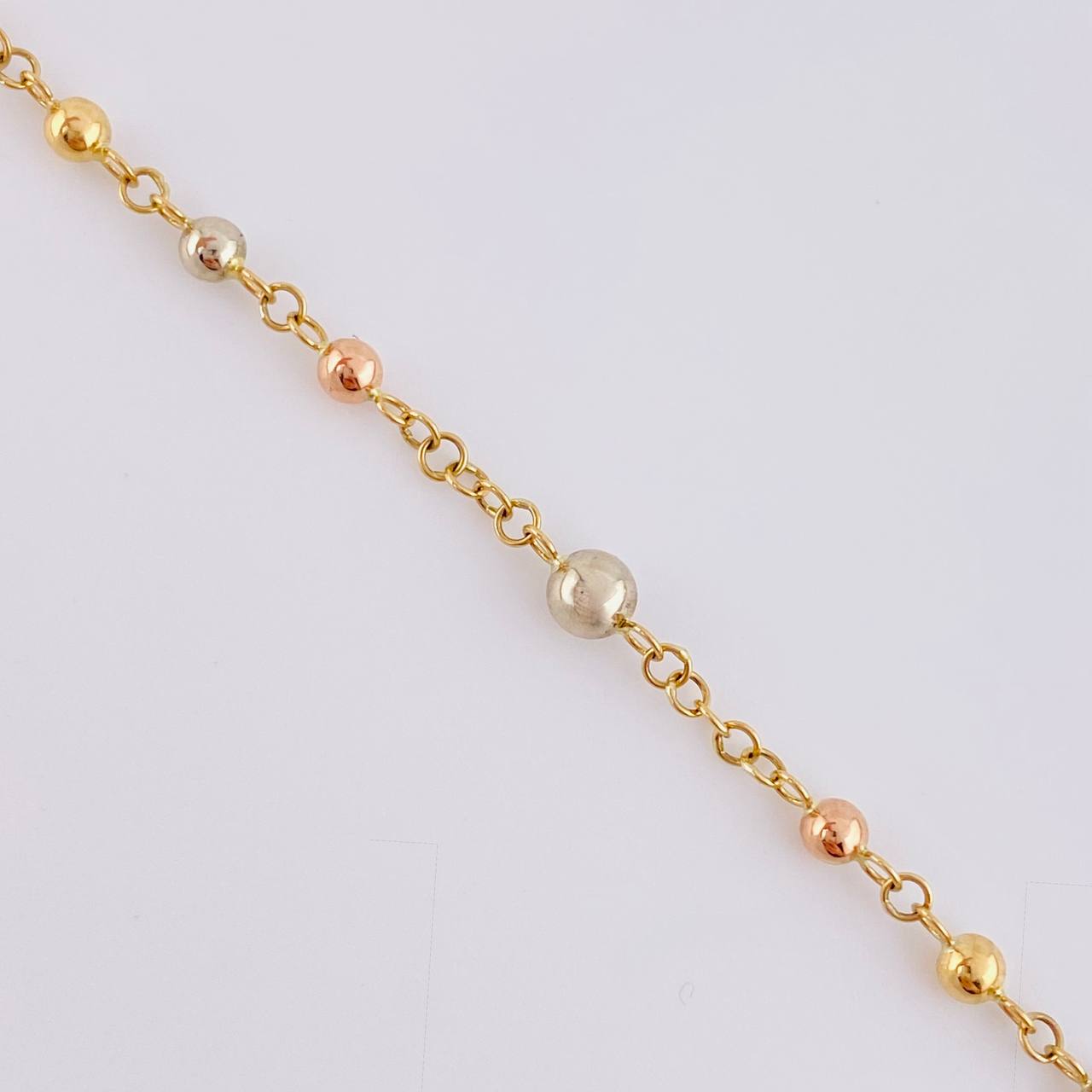 Miraculous Virgin Rosary 6.4 g / 23 1/2 in / 3 mm Three Golds 18K