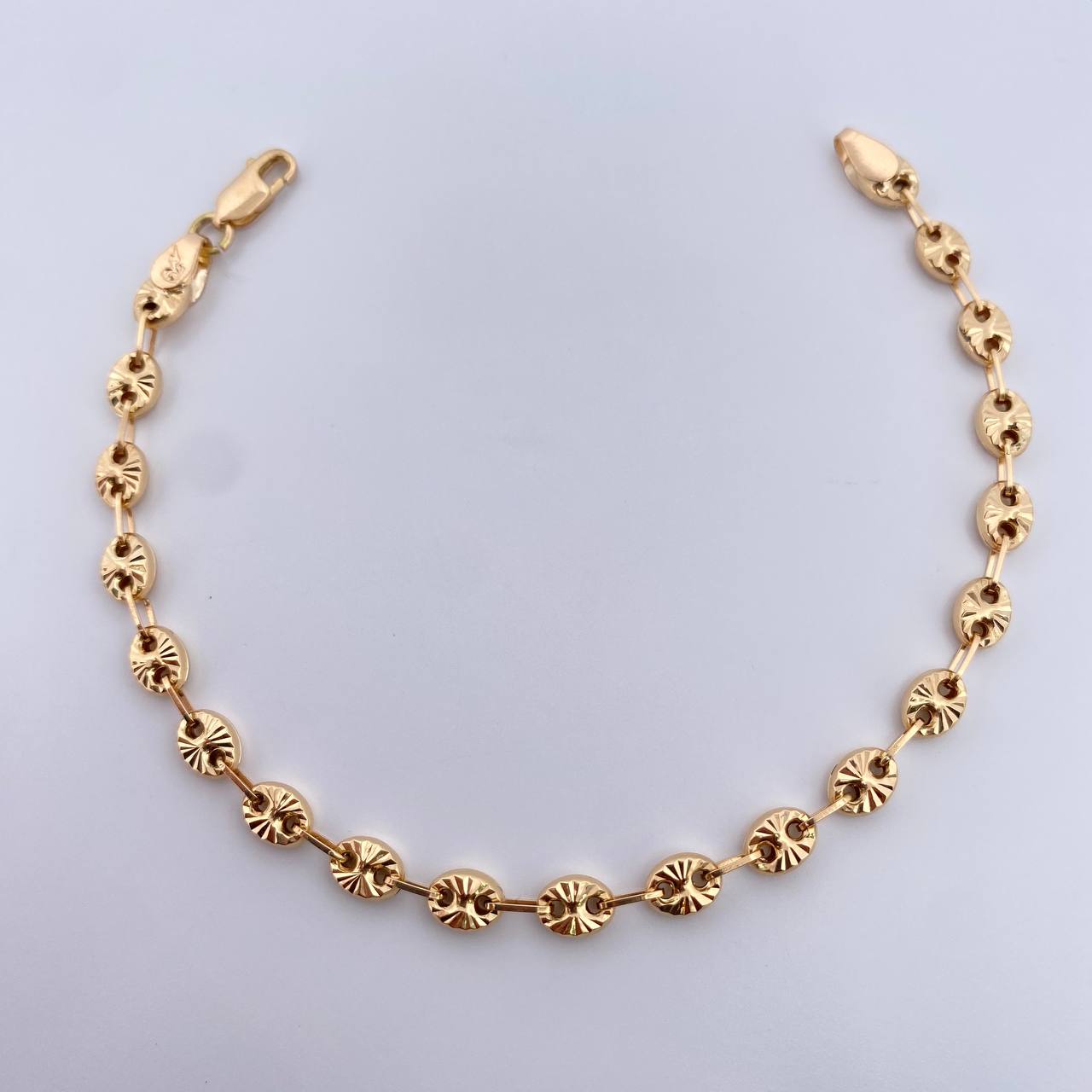 Pulso GC 4.5gr / 19.4cm / 3.7mm Diamantado Oro Amarillo 18K &