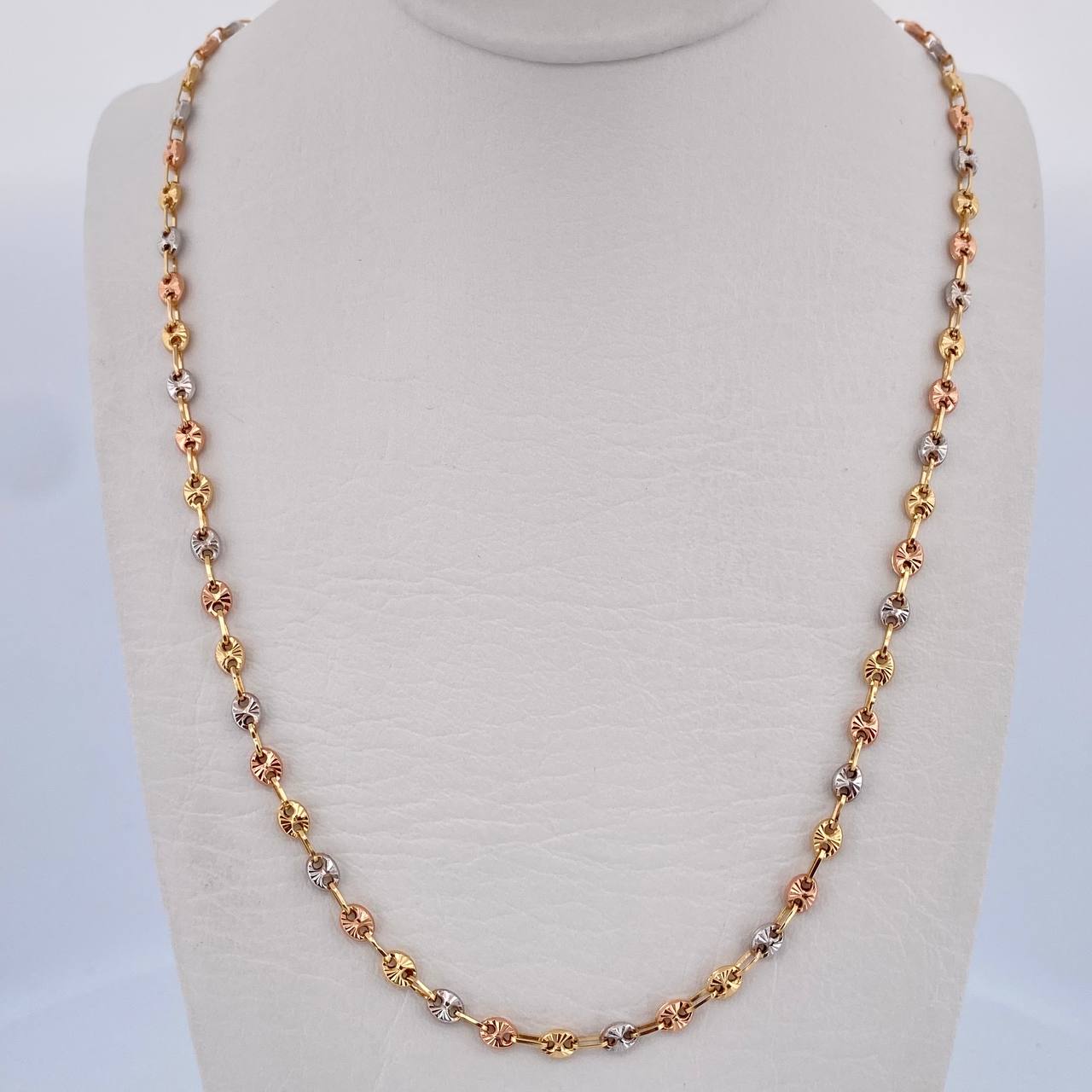 Cadena GC 6.7gr / 18 in / 3.4mm Tres Oros Amarillo 18K