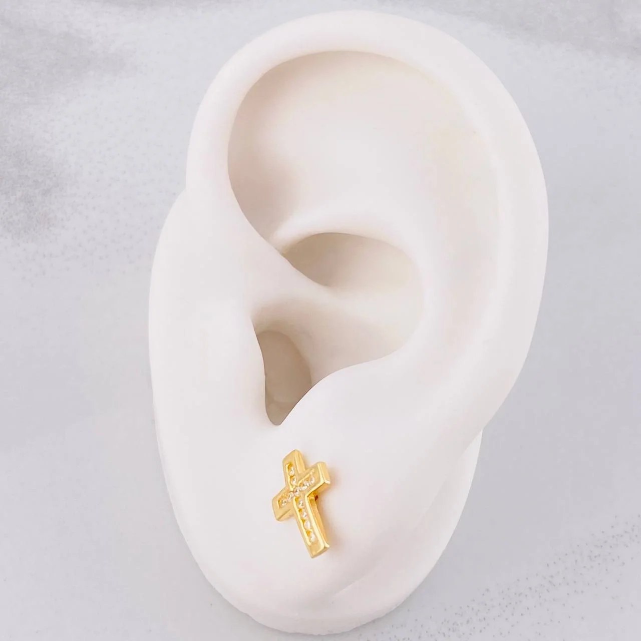 Topos Cruz 1.15g / in / 7.7mm Oro Amarillo 18K