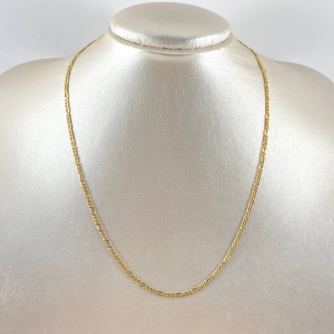 Cadena Figaro 2.6gr / 45cm / +1 Oro 18K
