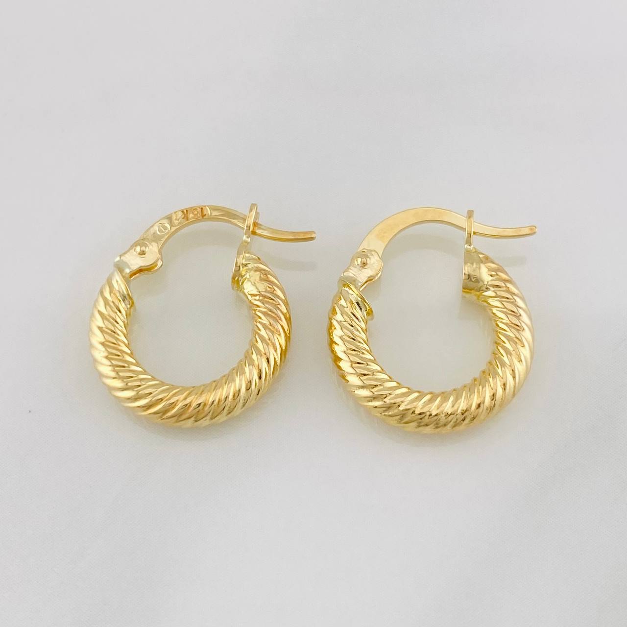 Hoop Earrings Zion 1.7g / 3/4 in 18K Yellow Gold