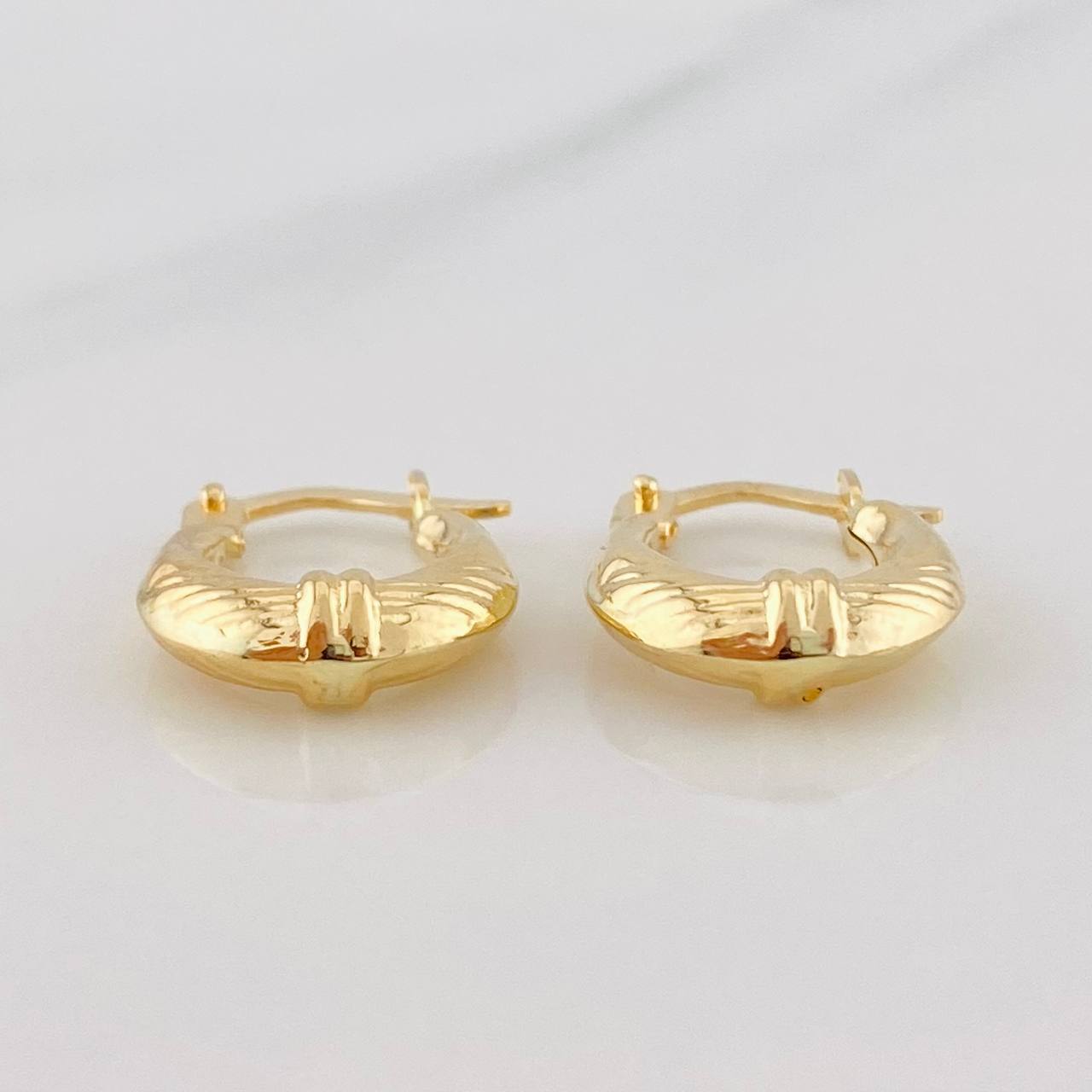 Hoop Earrings Bag 1.2g / 1/2 in 18K Yellow Gold